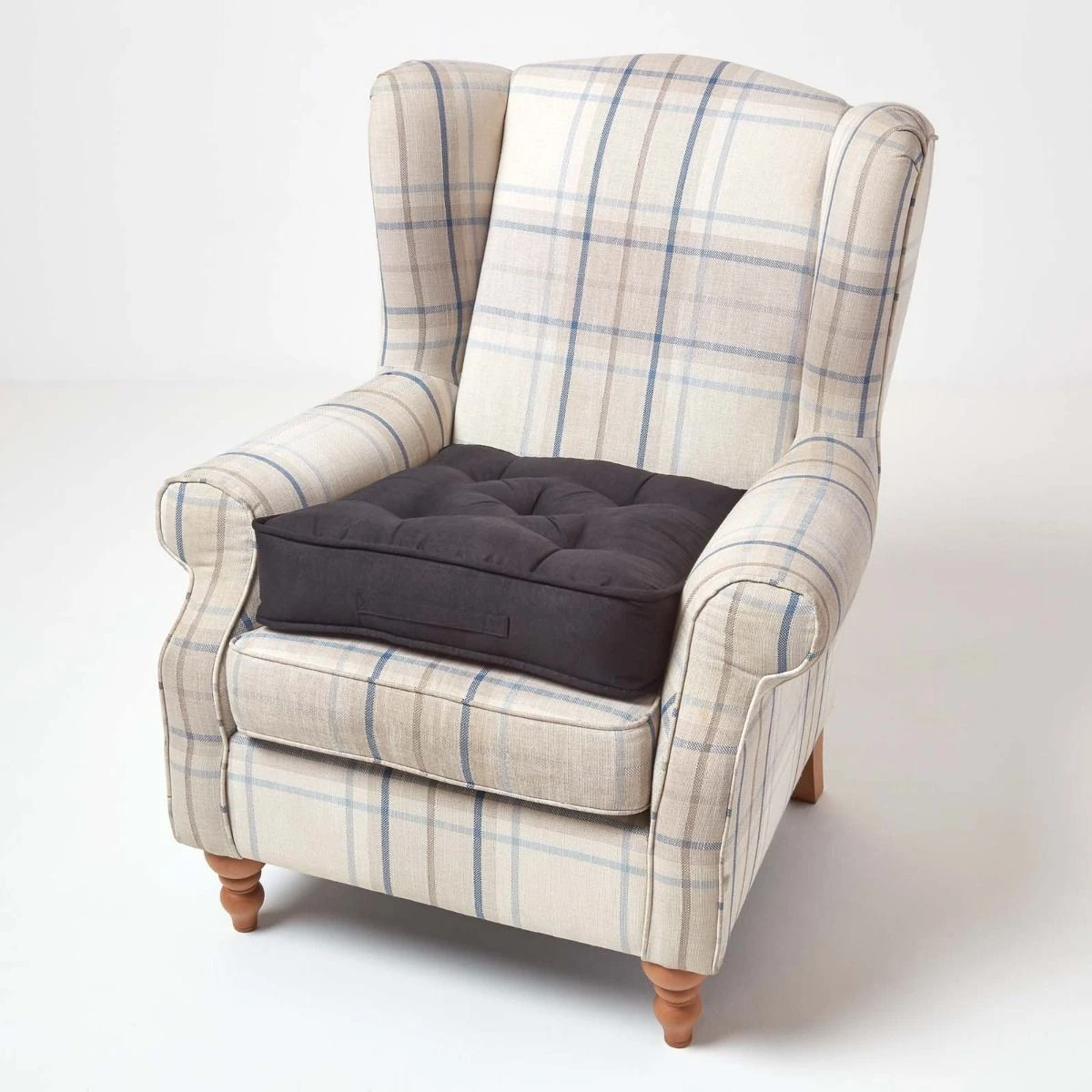 Komfortables Sesselkissen Mit Veloursbezug – Sitzkissen Schwarz, 50 X 50 Cm 6 Komfortables Sesselkissen Mit Veloursbezug – Sitzkissen Schwarz, 50 X 50 Cm – Bild 6