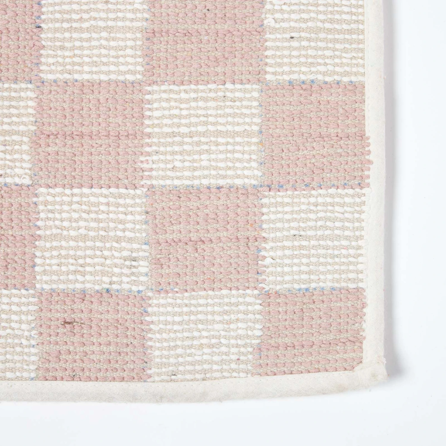 Karierte Rutschfeste Badematte 100% Baumwolle, Altrosa Und Weiß 4 Karierte Rutschfeste Badematte 100% Baumwolle, Altrosa Und Weiß – Bild 4