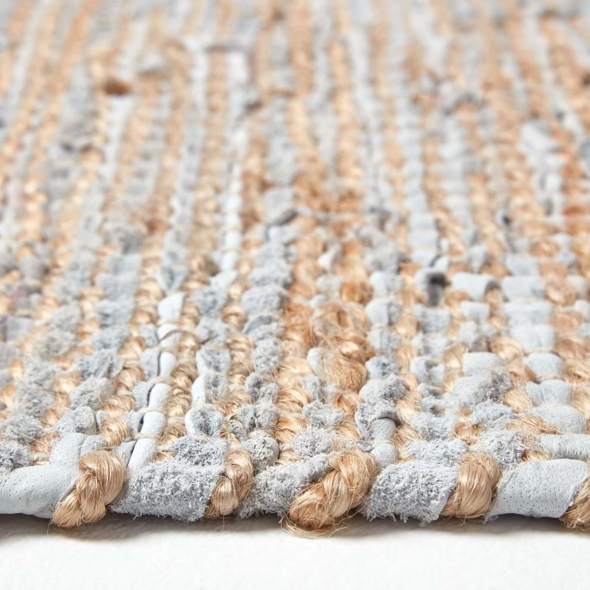 Teppich Madras Aus Leder Und Hanf In Natur 4 Teppich Madras Aus Leder Und Hanf In Natur – Bild 4