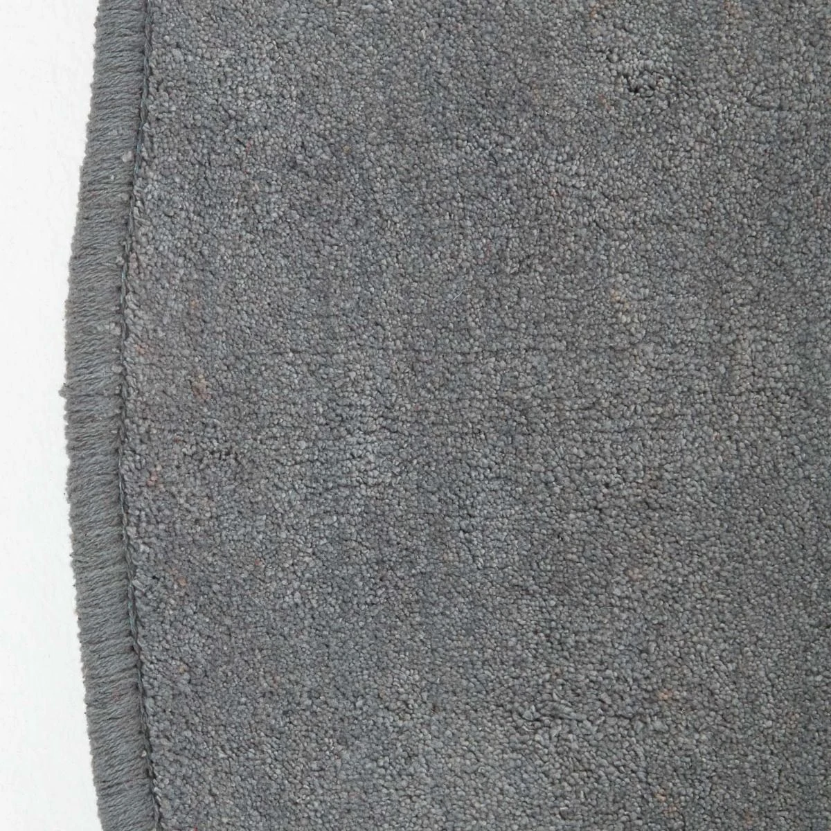 Grauer Kurzflor-Teppich Aus 100% Baumwolle 3 Grauer Kurzflor-Teppich Aus 100% Baumwolle – Bild 3