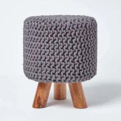 Gestrickter Fußhocker, 42 Cm Hoch, Grau